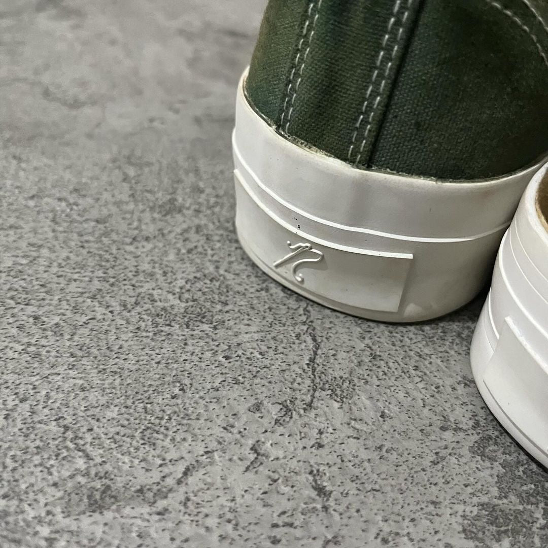 Needles - Asymmetry Ghille Trainers